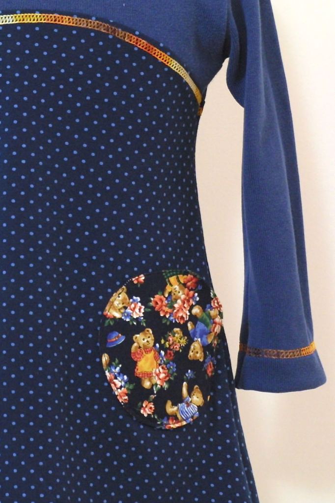 Upcycling Pullover zu warmen Kleidchen – Nähen und Upcycling